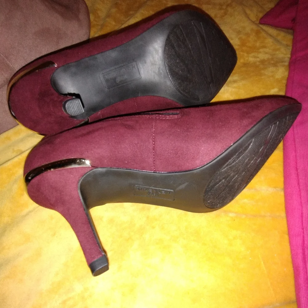 👢Booties & Heels Bundle👠 - Picture 3 of 3